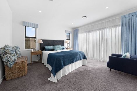 Photo of property in 42 Orchard Road, Greytown, 5712