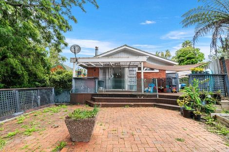 Photo of property in 1/10 Rotoiti Avenue, Pakuranga Heights, Auckland, 2010