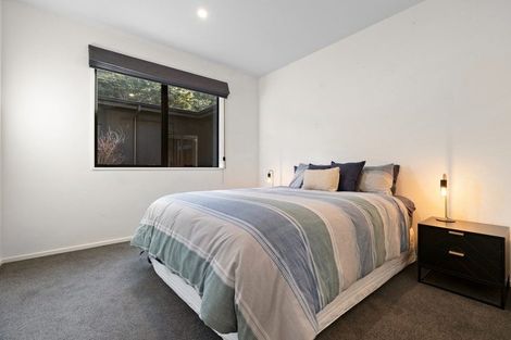 Photo of property in 13 Arbor Lane, Mount Creighton, Queenstown, 9371