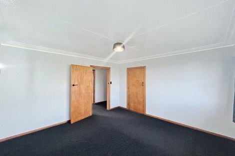 Photo of property in 122 Park Street, Winton, 9720