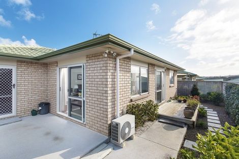 Photo of property in 4/8 Village Place, Tuakau, 2121
