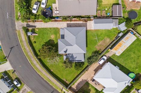Photo of property in 6 Donovan Street, Te Puke, 3119