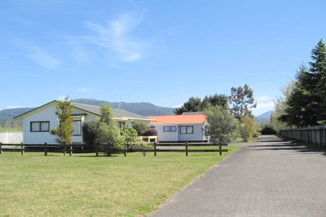 Photo of property in 2/260 Taupahi Road, Turangi, 3334