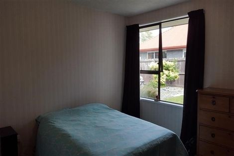 Photo of property in 30 Regency Crescent, Redwood, Christchurch, 8051