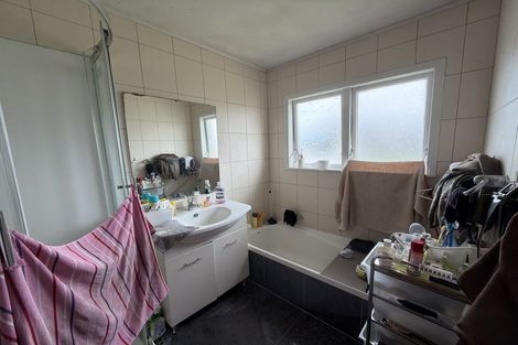 Photo of property in 14 Leith Court, Papatoetoe, Auckland, 2104