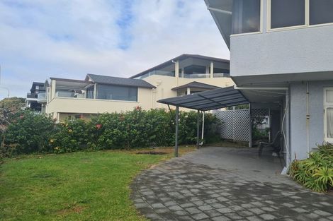 Photo of property in 196 Marine Parade, Mount Maunganui, 3116