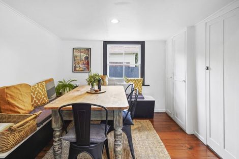 Photo of property in 21 Bethune Street, Featherston, 5710