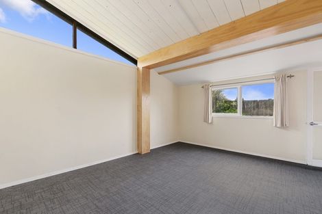 Photo of property in 20 Willow Avenue, Hannahs Bay, Rotorua, 3010