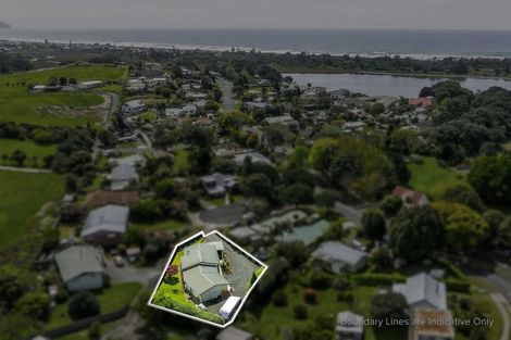 Photo of property in 1 Nathan Place, Athenree, Katikati, 3177