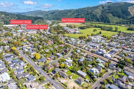 Photo of property in 58 Heretaunga Square, Silverstream, Upper Hutt, 5019