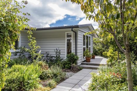 Photo of property in 1/2 Heberden Avenue, Sumner, Christchurch, 8081