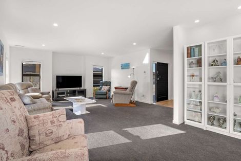 Photo of property in 6 Simon Street, Tawhero, Whanganui, 4501