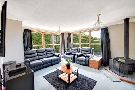 Photo of property in 29 Hanlon Street, Halfway Bush, Dunedin, 9010