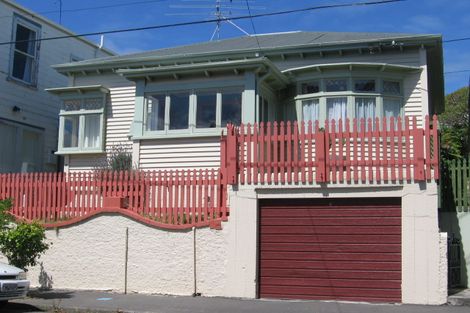 Photo of property in 9 Tainui Terrace, Mount Cook, Wellington, 6021