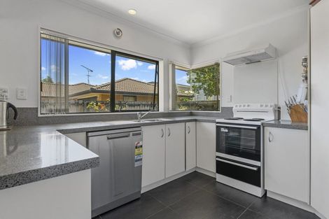 Photo of property in 11 Wentworth Park, Albany, Auckland, 0632