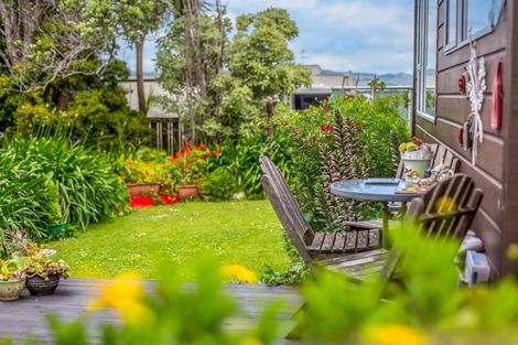 Photo of property in 4b The Track, Plimmerton, Porirua, 5026