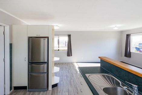 Photo of property in 6 Apollo Parade, Milson, Palmerston North, 4414