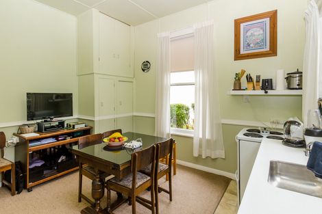 Photo of property in 79 Kaikorai Valley Road, Kaikorai, Dunedin, 9010