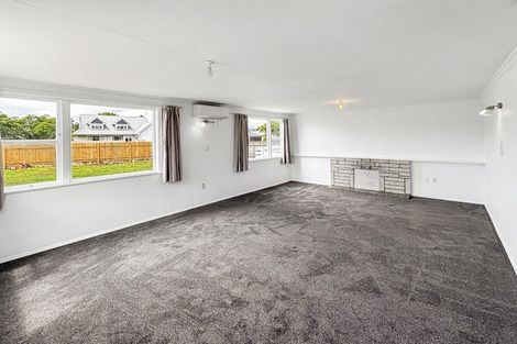 Photo of property in 112 Jickell Street, Hokowhitu, Palmerston North, 4410