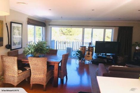 Photo of property in 71 Shakespear Road, Army Bay, Whangaparaoa, 0930