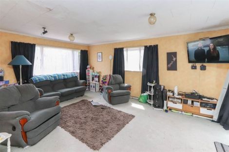 Photo of property in 14 Richmond Street, Inglewood, 4330