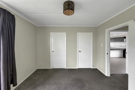 Photo of property in 19 Armstrong Place, Gonville, Whanganui, 4501