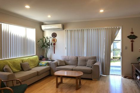 Photo of property in 10 Muirlea Drive, Flat Bush, Auckland, 2016
