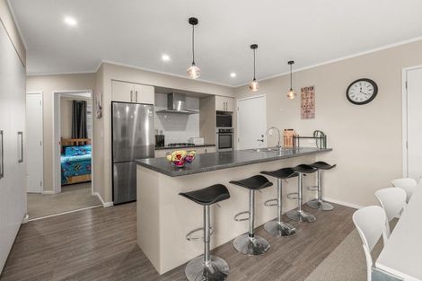 Photo of property in 3 Lakeside Terrace, Omokoroa, 3114