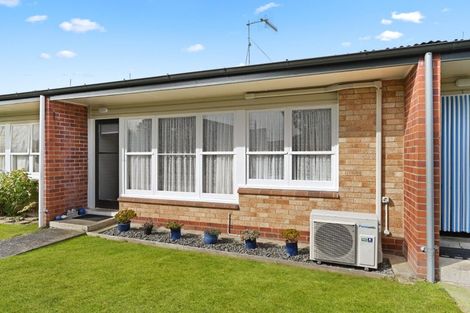 Photo of property in 3/14 Heath Street, St Andrews, Hamilton, 3200