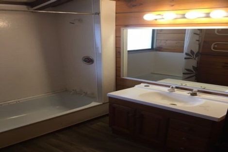 Photo of property in 26 Carey Street, Maeroa, Hamilton, 3200