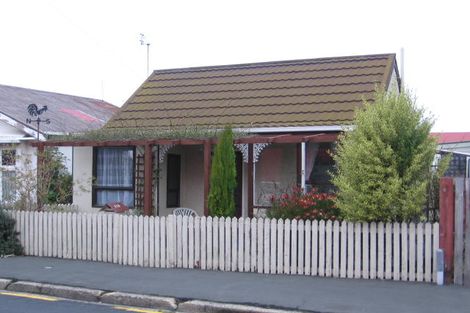 Photo of property in 113 Oxford Street, South Dunedin, Dunedin, 9012