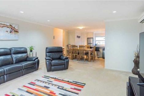Photo of property in 11 Jeannie Way, Waikanae Beach, Waikanae, 5036