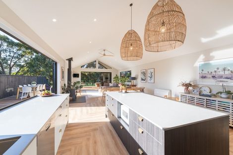 Photo of property in 21 Rana Place, Mapua, 7005