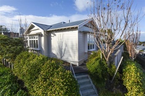 Photo of property in 1 Kilgour Street, Roslyn, Dunedin, 9010