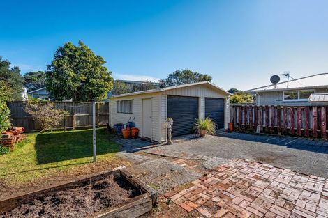 Photo of property in 240 Muritai Road, Eastbourne, Lower Hutt, 5013