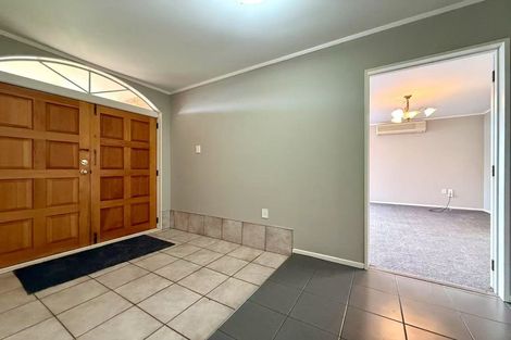 Photo of property in 79 Wairere Road, The Gardens, Auckland, 2105