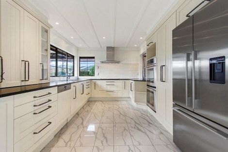 Photo of property in 48 Ponga Road, Opaheke, Papakura, 2584