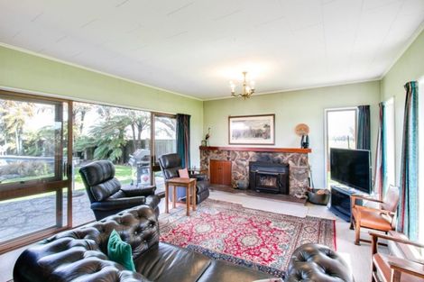 Photo of property in 77 Algernon Road, Longlands, Hastings, 4172