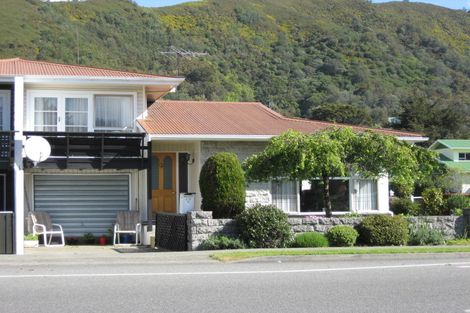 Photo of property in 20a Nelson Square, Picton, 7220
