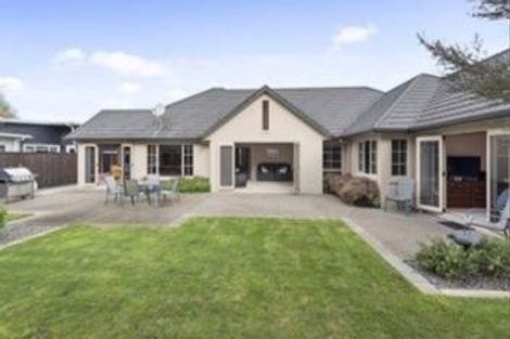 Photo of property in 6 Sovereign Place, Rototuna North, Hamilton, 3210