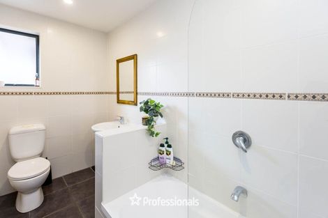 Photo of property in 2a Redwood Street, Elderslea, Upper Hutt, 5018