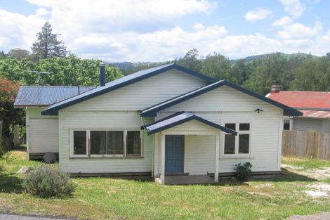 Photo of property in 135 Golf Road, Taumarunui, 3920