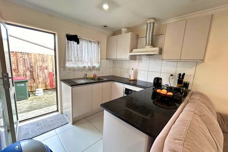 Photo of property in 406 Bucklands Beach Road, Bucklands Beach, Auckland, 2012