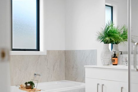 Photo of property in 8 Maia Place, Flagstaff, Hamilton, 3210