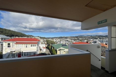 Photo of property in 17/4 Claremont Grove, Mount Victoria, Wellington, 6011