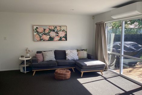 Photo of property in 2/153b Strickland Street, Spreydon, Christchurch, 8024