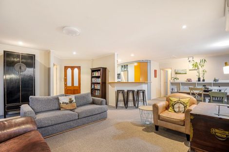 Photo of property in 73 Arran Road, Browns Bay, Auckland, 0630