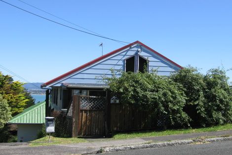 Photo of property in 1/37 Teal Crescent, Beach Haven, Auckland, 0626