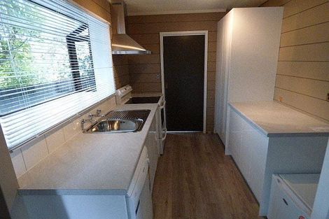 Photo of property in 2/17e Te Maru Place, Redwood, Christchurch, 8051