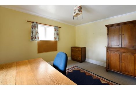 Photo of property in 143 Tasman Street, Nelson, 7010